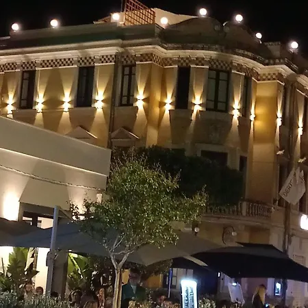 公寓 Palazzo Dei Fiori Liberty