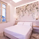 Palazzo Dei Fiori Liberty Apartament *